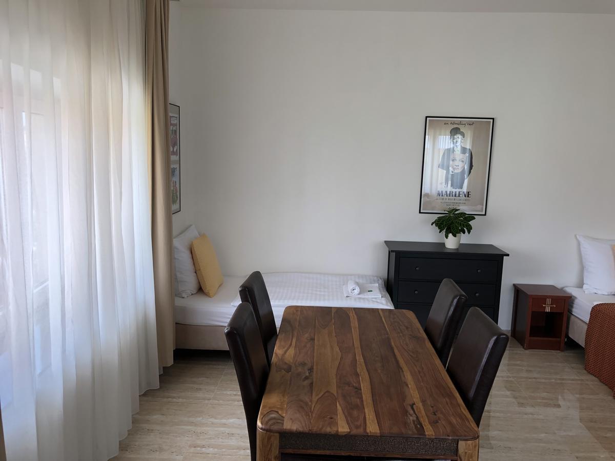 Apartman Za Radnici Valtice Exterior foto